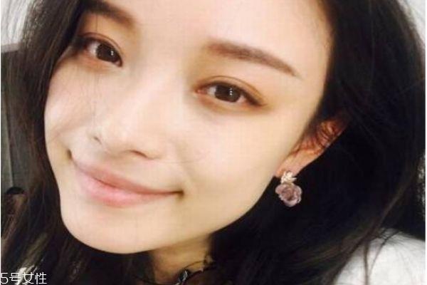 怎么画淡妆最好看 快速画好淡妆方法