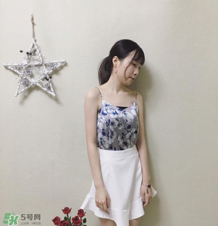 怎么穿衣显瘦脱了有肉