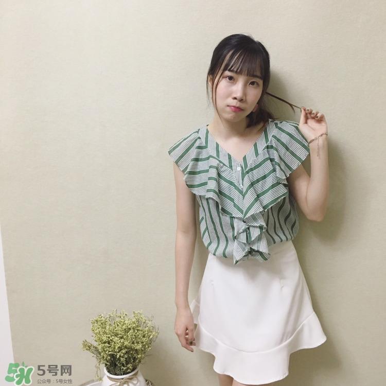 怎么穿衣显瘦脱了有肉