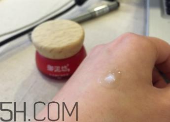 御泥坊红石榴眼霜怎么样？御泥坊红石榴眼霜好用吗？