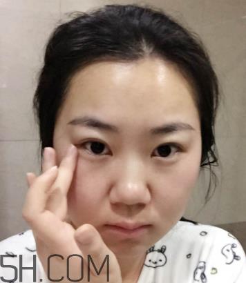 御泥坊红石榴眼霜怎么样？御泥坊红石榴眼霜好用吗？