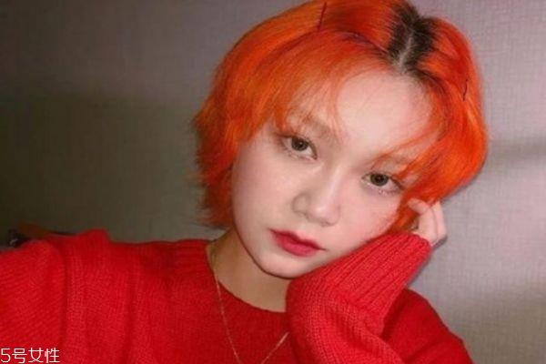 脏橘色头发适合什么人 脏橘色头发适合什么年龄