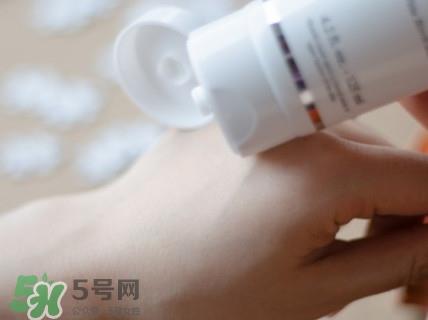 科颜氏磨砂膏使用方法 科颜氏磨砂膏怎么用
