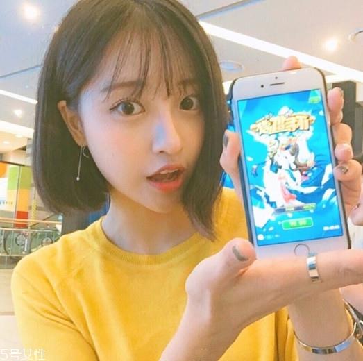 短发有刘海好看还是没有刘海好 能修饰脸型更显小脸