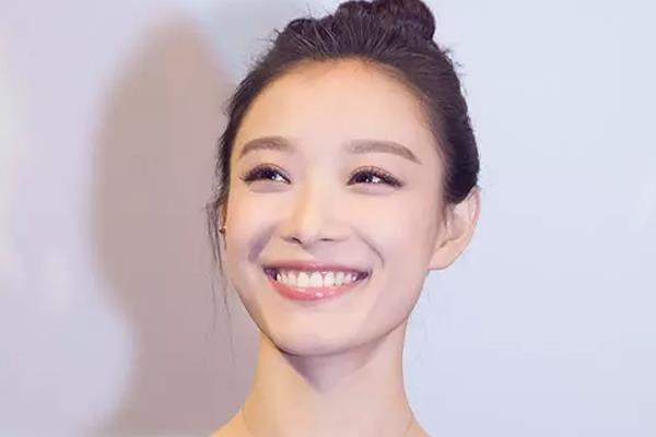 什么口红颜色不好看 难驾驭的口红色号