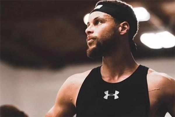 ua curry 7实物开箱 安德玛库里7代开箱测评