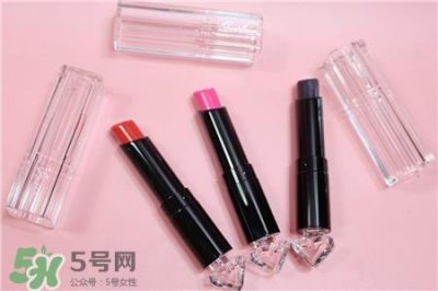 ​娇兰小黑裙口红哪个颜色好看?娇兰小黑裙口红怎么样?