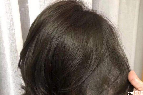 黄头发可以黑茶色吗 漂过的头发染成黑茶掉色么