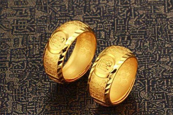 黄金戒指和钻石戒指哪个好 黄金戒指和钻石戒指哪个保值