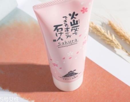 皂基洗面奶对皮肤的伤害 不要过分妖魔化