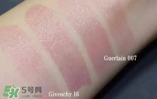 娇兰小黑裙口红007试色 娇兰小黑裙唇膏007试色图