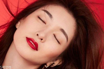 ​头发软染什么颜色 浅色系或亮色系