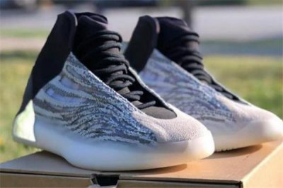 ​yeezy篮球鞋开箱测评 yeezy篮球鞋脚感怎么样