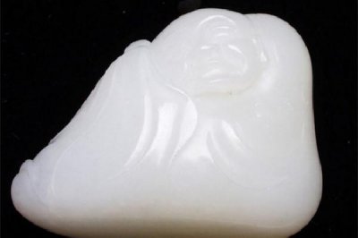 ​羊脂玉要用油保养吗 羊脂玉怎么养才透亮