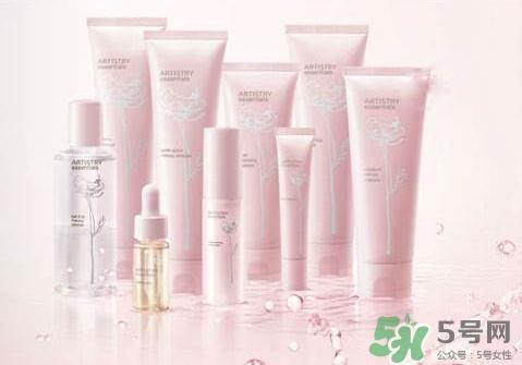 一套化妆品都包括什么？一套化妆品有哪些东西