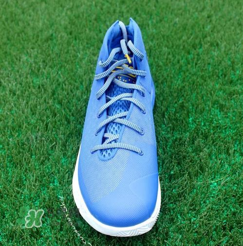 under armour curry 3zero上脚怎么样？ua curry 3zero测评