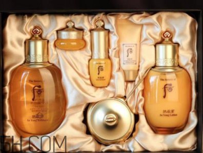 ​whoo后拱辰享适合适多大年龄？whoo后美白膏怎么用？