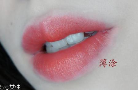 mac子弹头dozen carnations试色 带细闪的无敌少女色