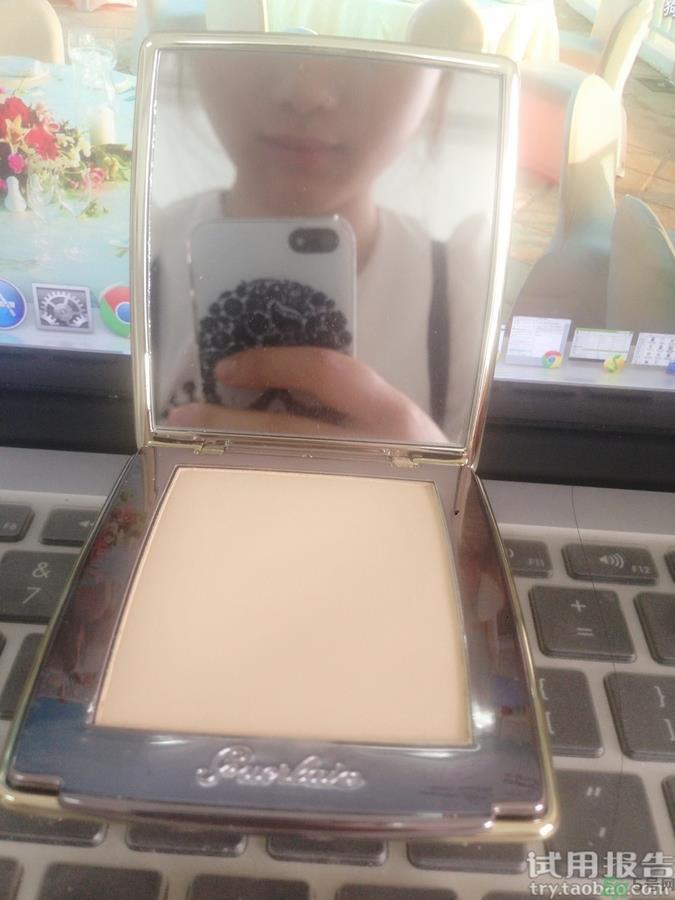 安耐晒小金瓶怎么用?安耐晒小金瓶使用方法