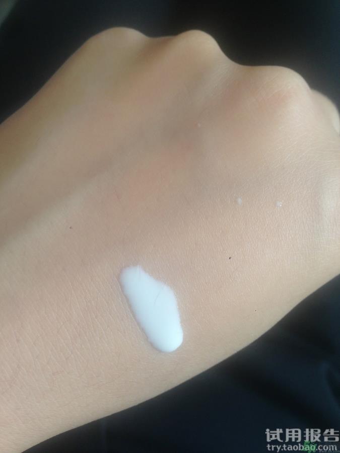 安耐晒小金瓶怎么用?安耐晒小金瓶使用方法