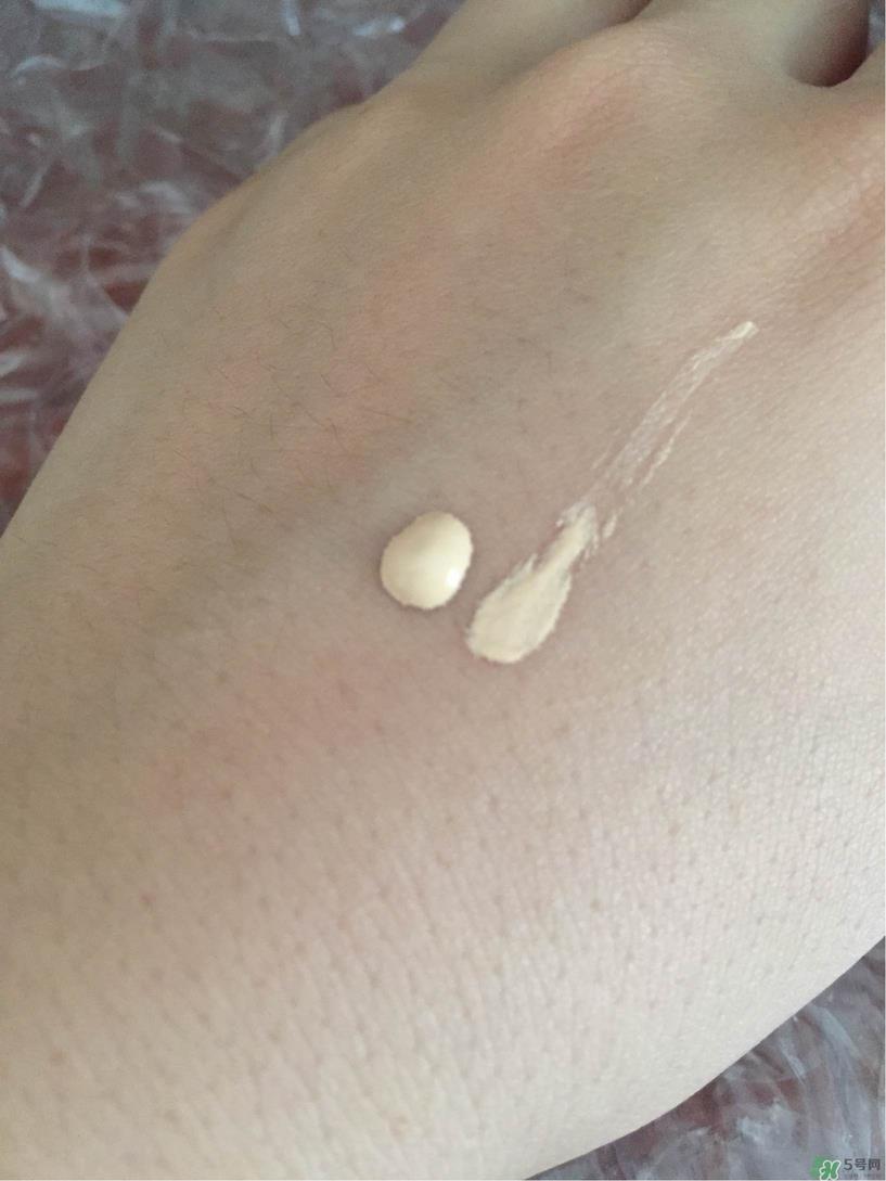 蜜丝佛陀三合一粉底液怎么样?