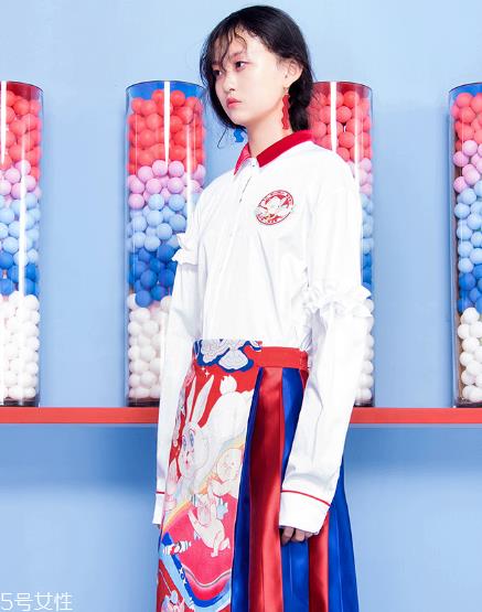 中国风衣服怎么搭配？带你演绎传统之美