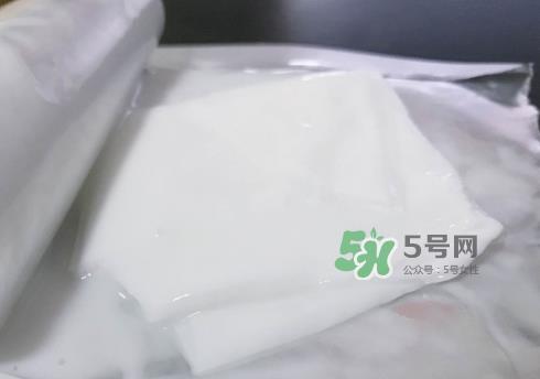 欧诗漫水光美白面膜怎么样？欧诗漫美白面膜管用吗？