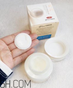 ​京润珍珠面霜好用吗？京润珍珠面霜使用心得