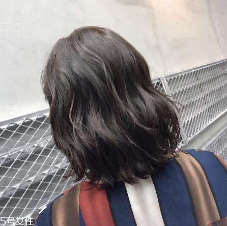 秋冬自然好看发型推荐  每一种都很温柔