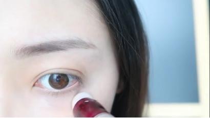 怎么画眼妆不显脏 画眼妆不显脏的方法