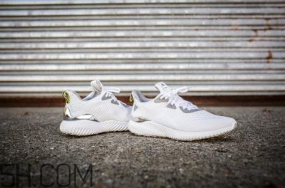​kolor与adidas alphabounce联名系列多少钱_在哪买？