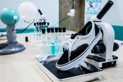 ​vans comfycush怎么样 vans全新科技测评