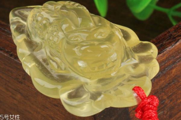 黄水晶貔貅怎么消磁 水晶消磁很简单