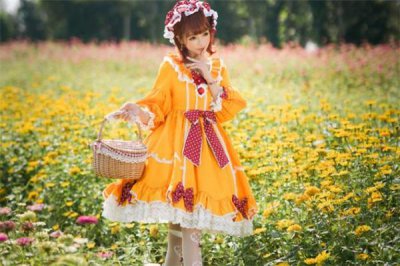 ​洛丽塔可以配丝袜吗 洛丽塔配什么袜子好看