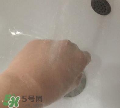雅诗兰黛水粉底色号 雅诗兰黛水粉底试色
