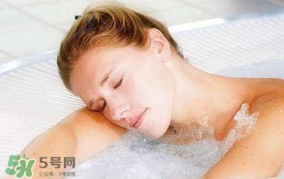 ​洗澡后皮肤瘙痒怎么办?洗澡后皮肤瘙痒怎么处理?