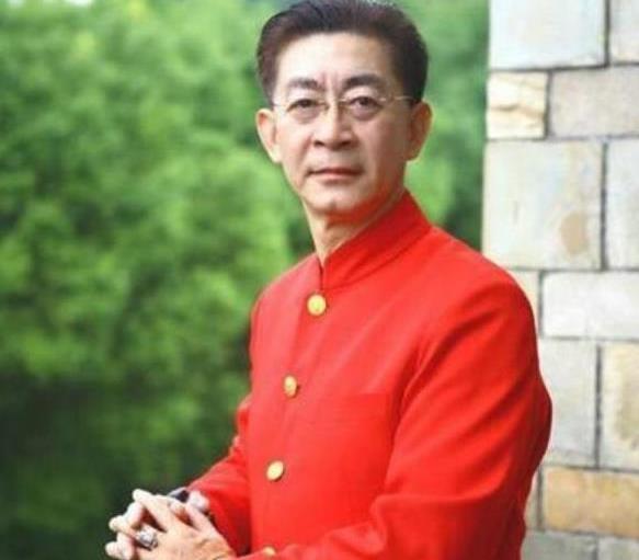 六小龄童首度回应被黑：有个小组织在号召黑我，都是幕后问题