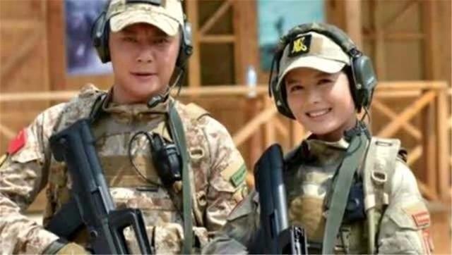 妻子用21年将其捧红，红后却移情别恋，46岁为博新欢笑还不惜改名