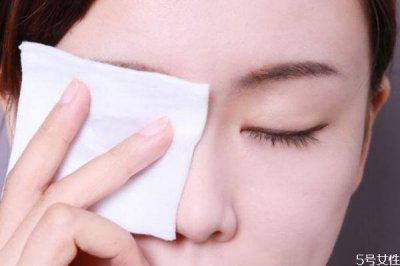 ​眼线可以洗掉吗 眼线不用卸妆水能洗掉吗