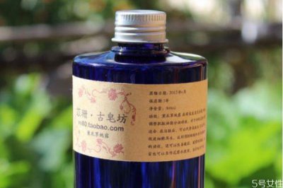 ​纯露搭配什么乳液 用了纯露还要用水乳吗