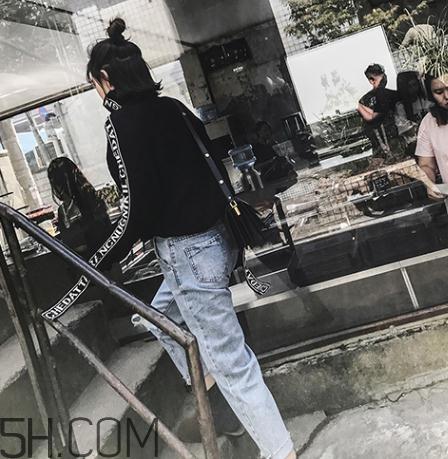 牛仔裤越洗越硬怎么办？为什么牛仔裤洗完变硬？