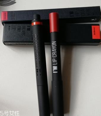 唇釉和唇蜜的区别 你还在傻傻分不清