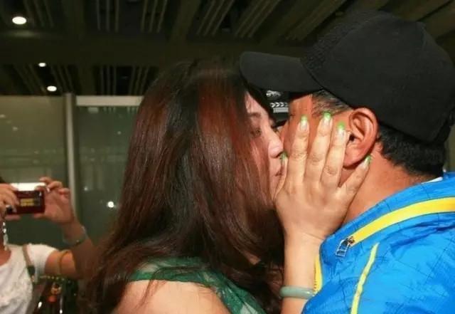李永波近况：回忆太甜蜜，不过妻子好难追，如今他两鬓斑白已成霜