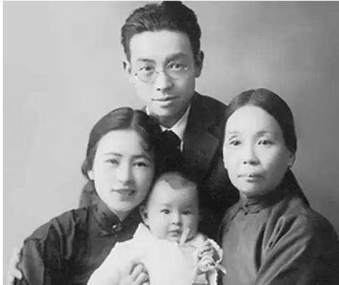 她是梁启超妻子的陪嫁丫鬟，为他生育6个孩子却至死没有任何名分