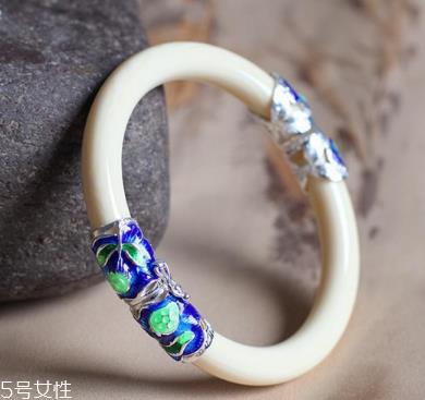 象牙手镯可以天天戴吗？这些忌讳要清楚