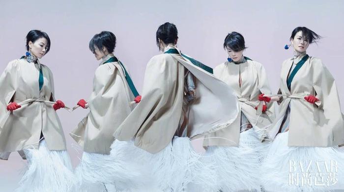王菲谢霆锋复合四年, 这些细节太甜蜜, 难怪王菲逆生长!