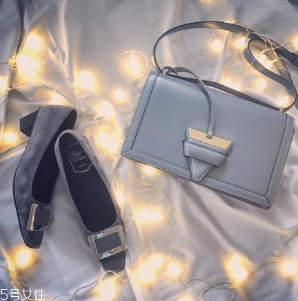 loewe是奢侈品吗？西班牙百年奢华品牌
