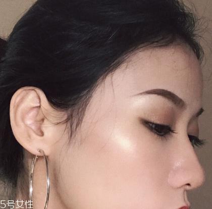 becca高光怎么样 becca高光试色合集