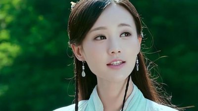 ​欧阳锋搞大小龙女师父肚子，让黄蓉怀上他的孩子，给郭靖戴了帽子