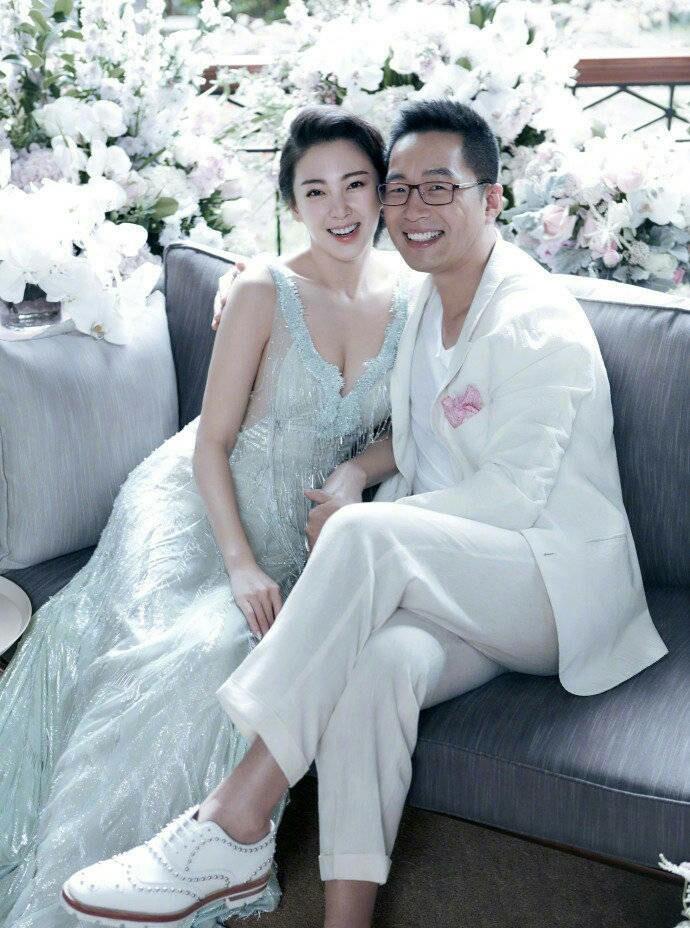 张雨绮和袁巴元互放狠话，网友：不是一家人不进一家门！